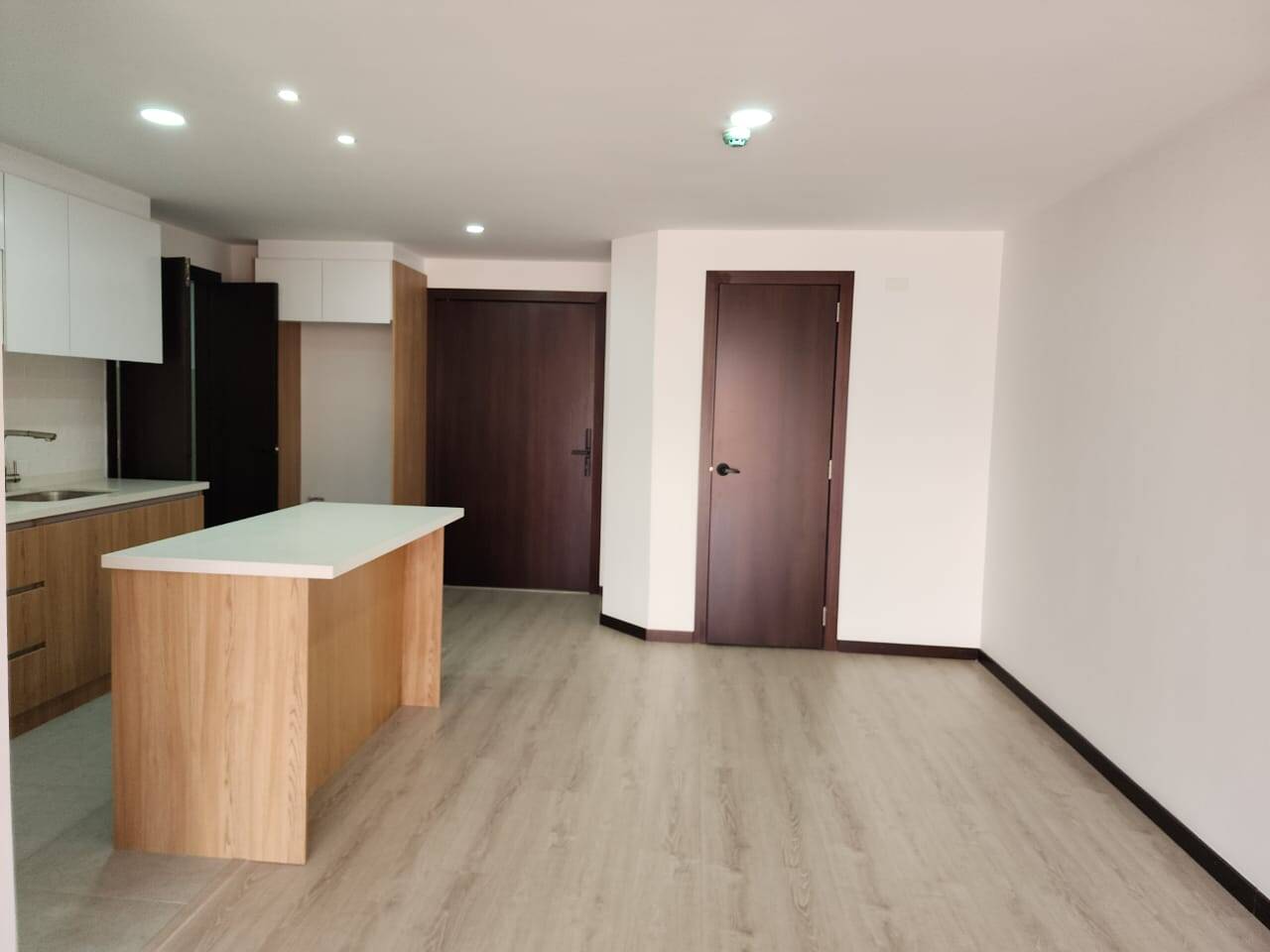#MJ3152 - Suite para Venta en Cuenca - A