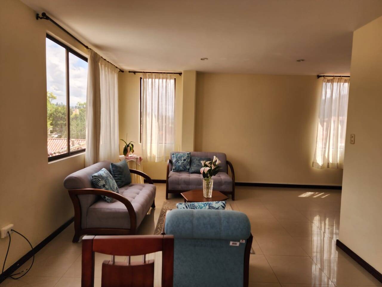 #MJ3154 - Departamento para Venta en Cuenca - A