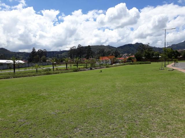 Terreno para Venta en Cuenca - 3
