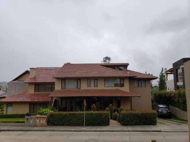 #MJ2490 - Casa para Venta en Cuenca - A - 3