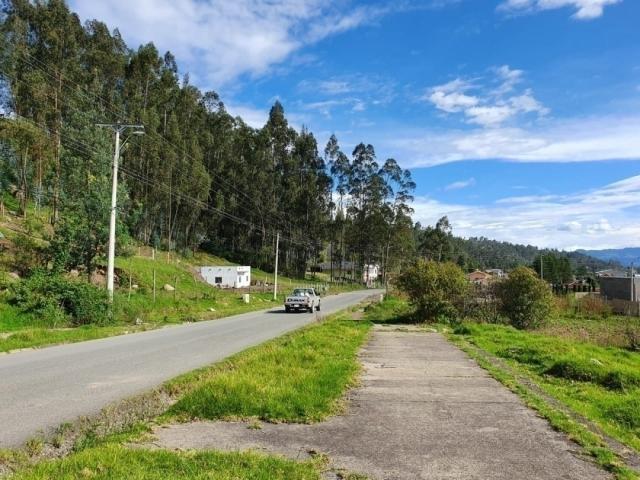 Terreno para Venta en Cuenca - 1