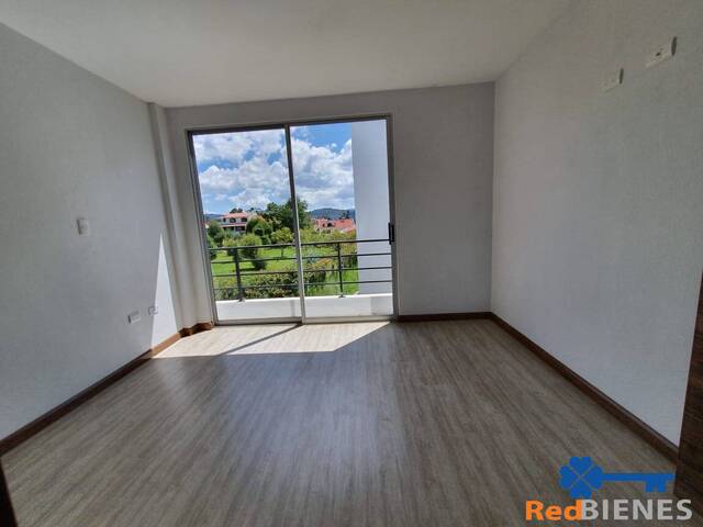 Casa para Venta en Cuenca - 1