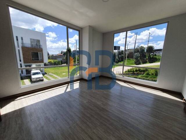 Departamento para Venta en Cuenca - 1