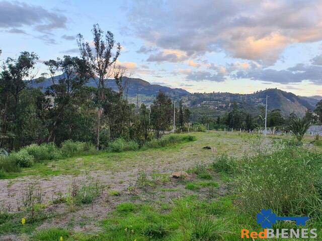 Terreno para Venta en Cuenca - 1