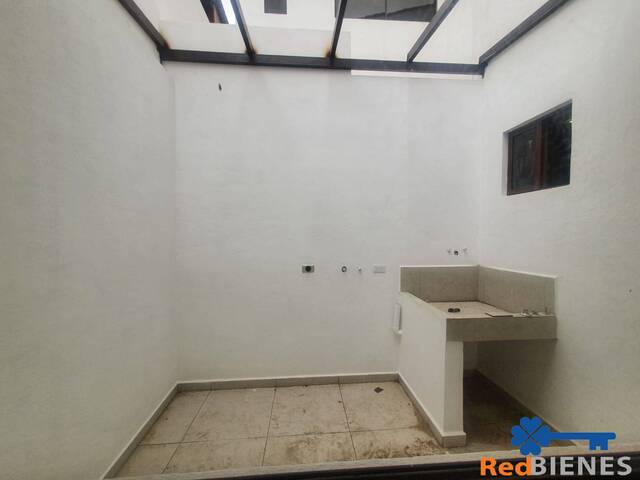 Casa para Venta en Cuenca - 3