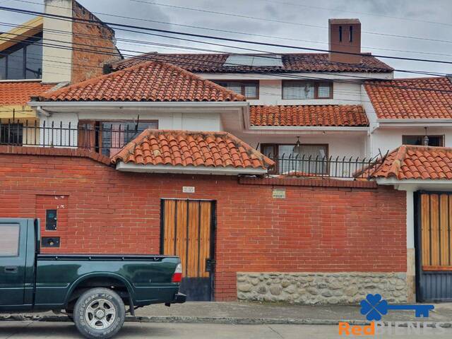 #MJ2735 - Casa para Venta en Cuenca - A - 1