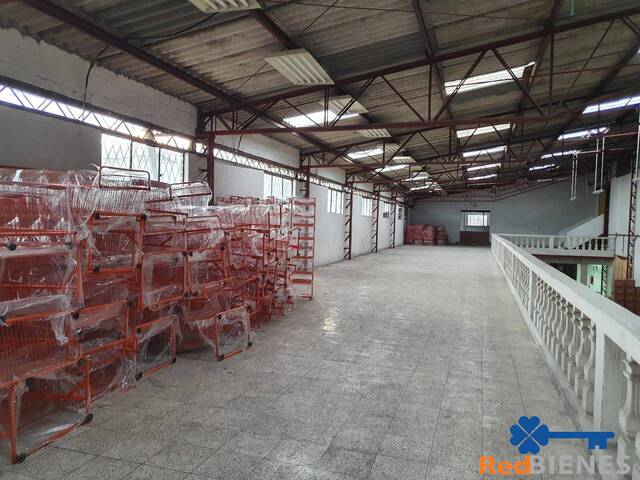 Nave Industrial para Alquiler en Cuenca - 1
