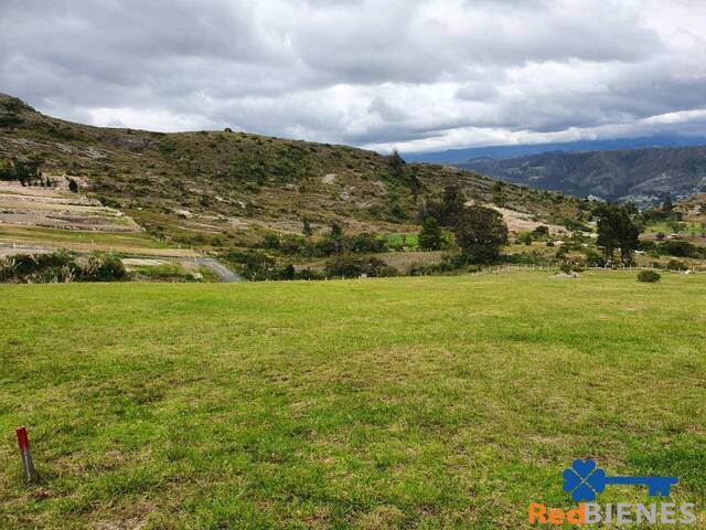 Venta en Llatcon - Cuenca
