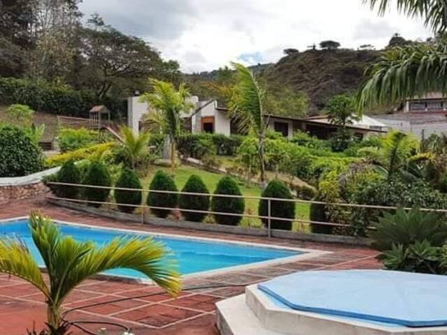 Venta en San Antonio - Santa Isabel