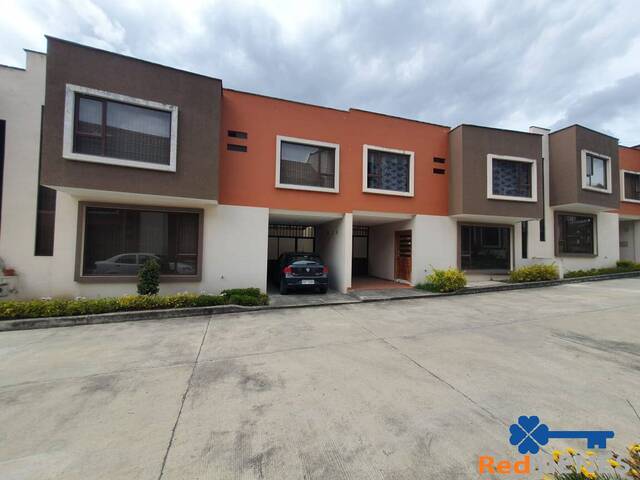 Venta en Colegio Catalinas - Cuenca