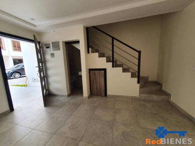#MJ2830 - Casa para Venta en Cuenca - A - 2