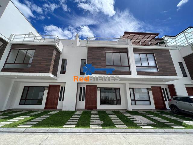 Casa para Venta en Cuenca - 1