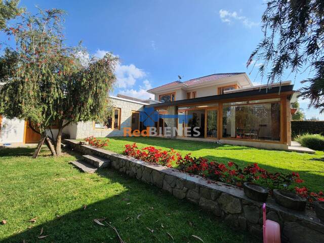 Venta en Challuabamba - Cuenca