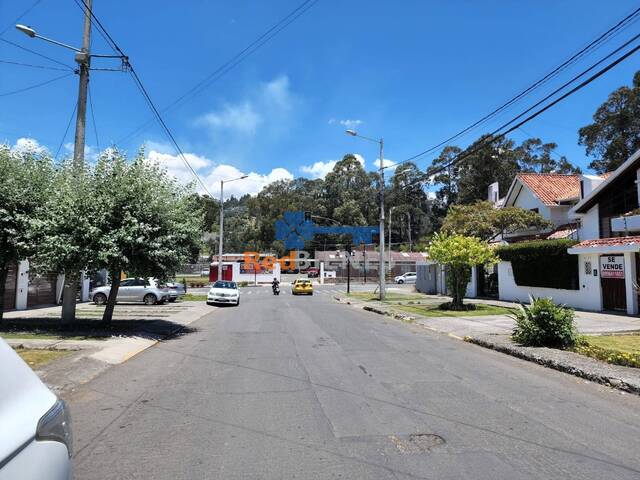#MJ2881 - Casa para Venta en Cuenca - A - 2