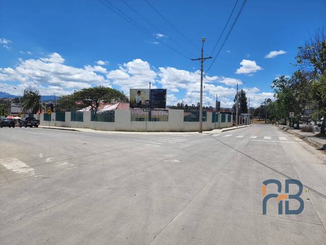 Venta en Autopista Cuenca Azogues - Cuenca