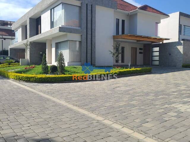 Venta en Challuabamba - Cuenca