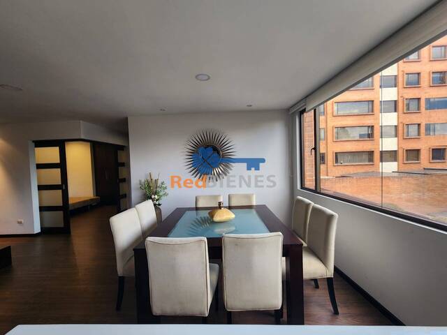 Venta en Av. Ordóñez Lasso - Cuenca