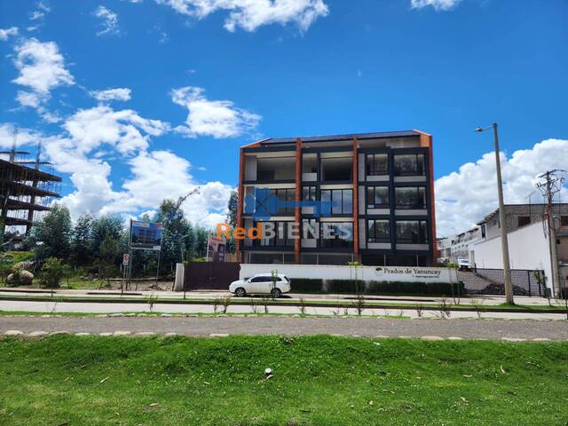Venta en Primero de Mayo - Cuenca