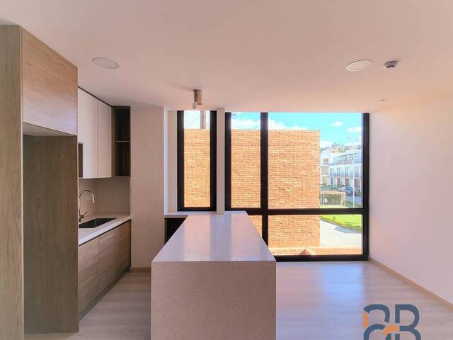 Suite para Venta en Cuenca - 1