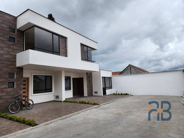 #MJ3016 - Casa para Venta en Cuenca - A - 3