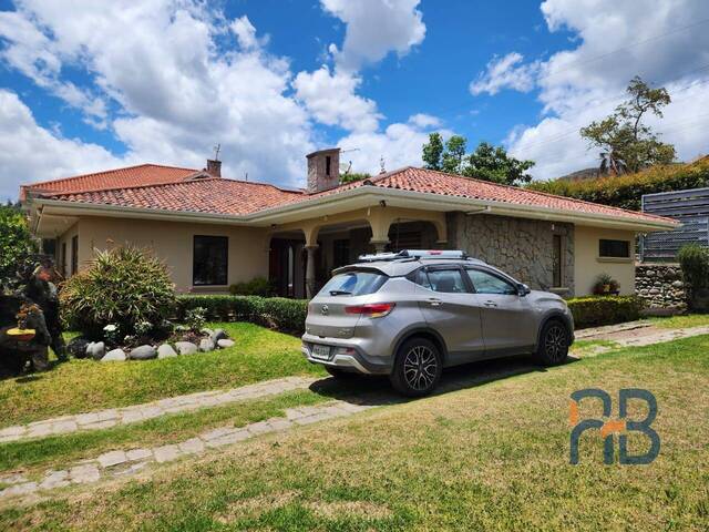 Venta en Challuabamba - Cuenca