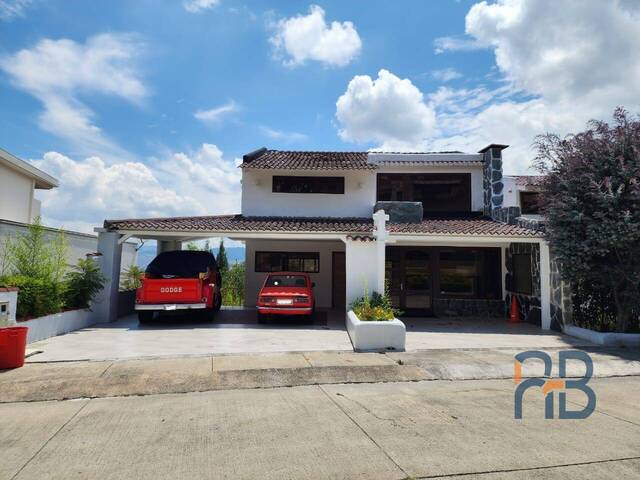 #MJ3089 - Casa para Venta en Cuenca - A - 1