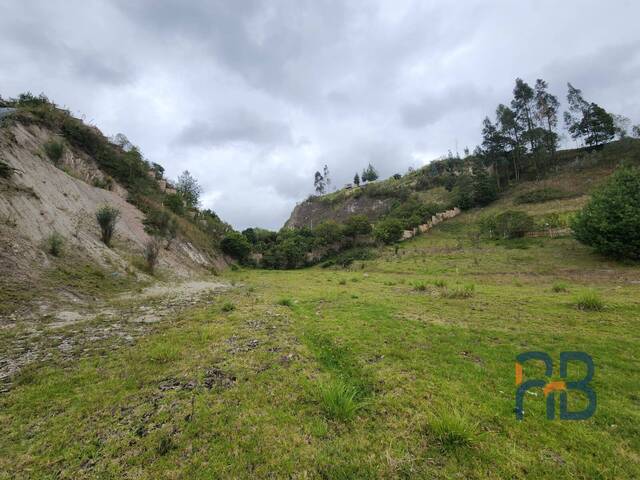 Terreno para Venta en Cuenca - 2