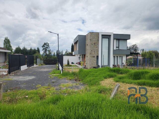 #MJ3211 - Terreno para Venta en Cuenca - A - 1