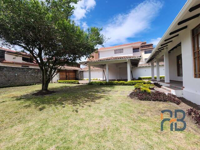 Venta en Puertas del Sol - Cuenca