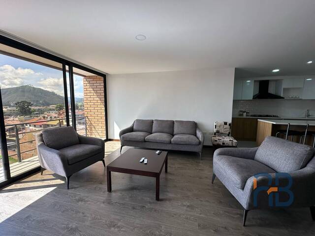 Venta en Av. Don Bosco - Cuenca