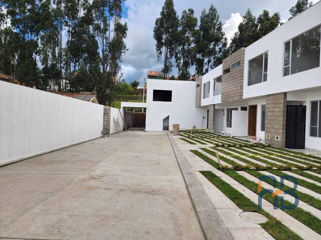 #MJ3239 - Casa para Venta en Cuenca - A - 2
