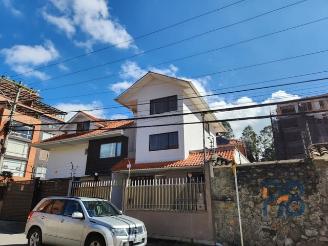 #MJ3240 - Casa para Venta en Cuenca - A - 2