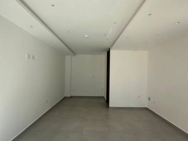 Local Comercial para Venta en Cuenca - 2