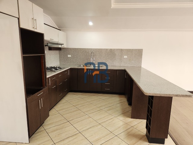 Departamento para Alquiler en Cuenca - 5