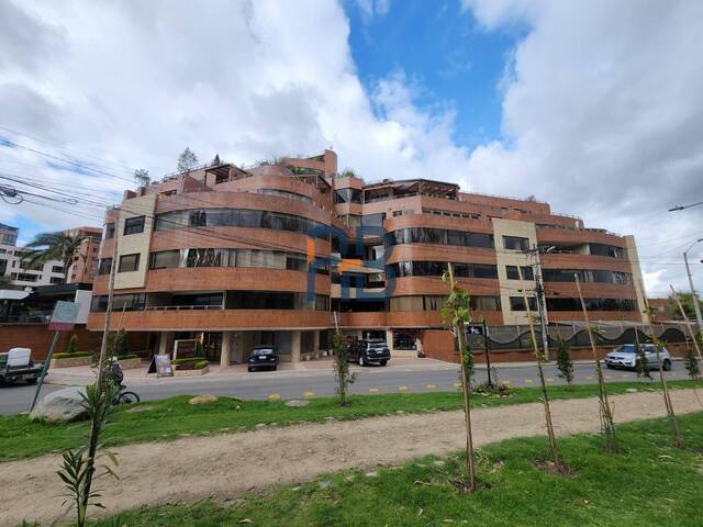 #MJ3260 - Departamento para Venta en Cuenca - A - 3