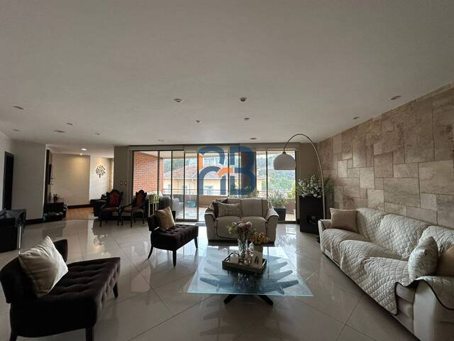 #MJ3270 - Departamento para Venta en Cuenca - A