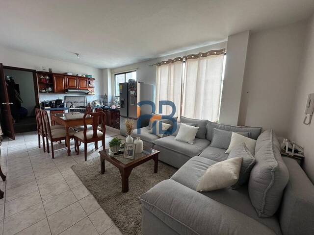 #MJ3275 - Departamento para Venta en Cuenca - A