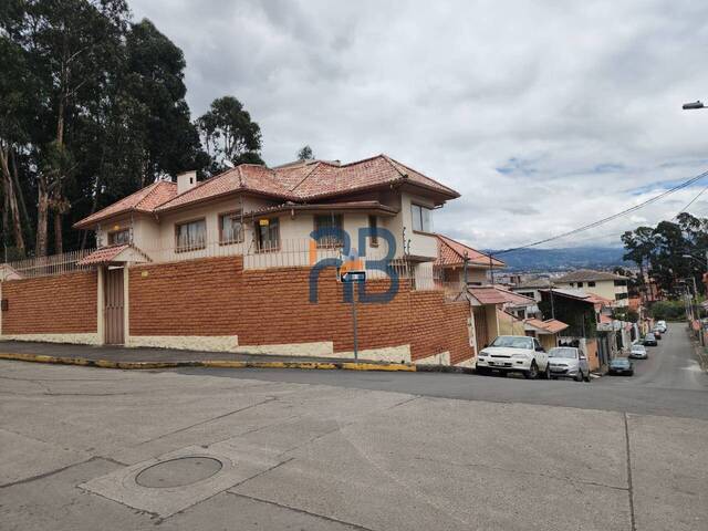 #MJ3286 - Casa para Venta en Cuenca - A
