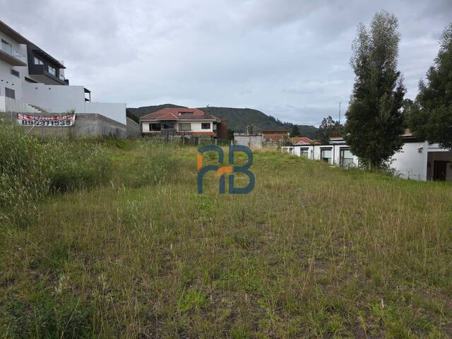 #MJ3291 - Terreno para Venta en Cuenca - A