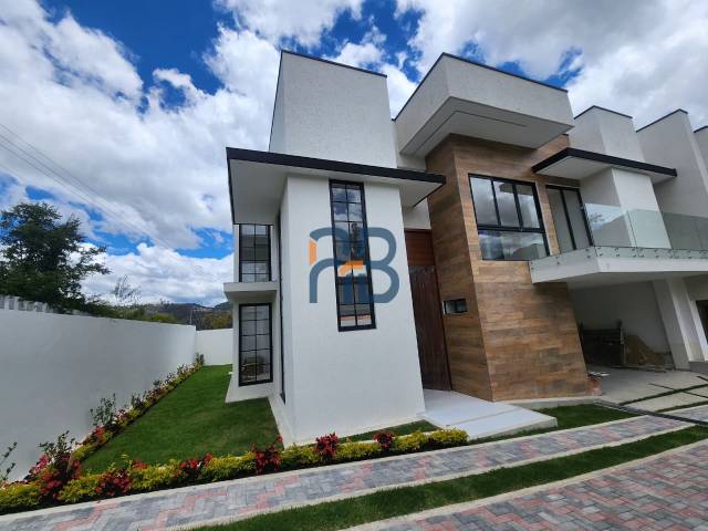 #MJ3287 - Casa para Venta en Cuenca - A