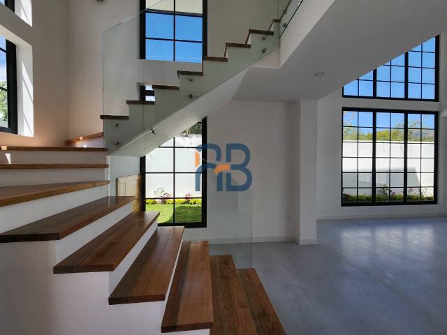 #MJ3287 - Casa para Venta en Cuenca - A