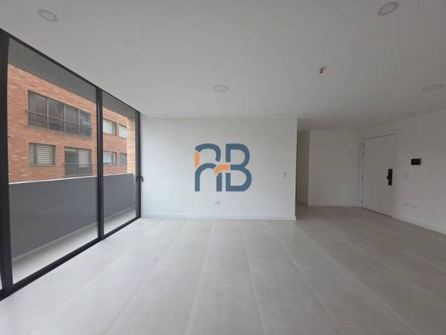 #MJ3301 - Departamento para Venta en Cuenca - A