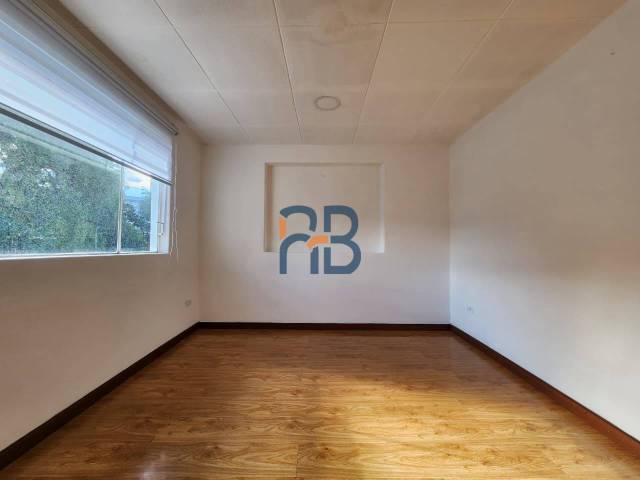 #MJ3306 - Oficina para Alquiler en Cuenca - A