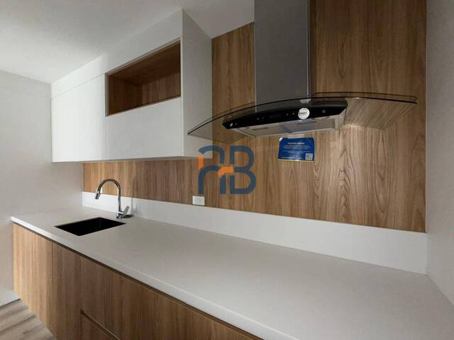 #AJ3313 - Departamento para Venta en Cuenca - A