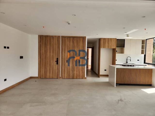 #MJ3318 - Departamento para Venta en Cuenca - A