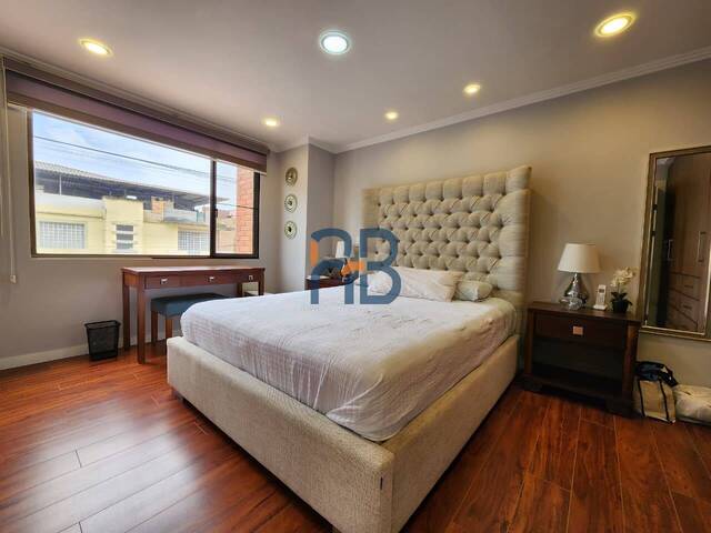 #MJ3319 - Departamento para Venta en Cuenca - A