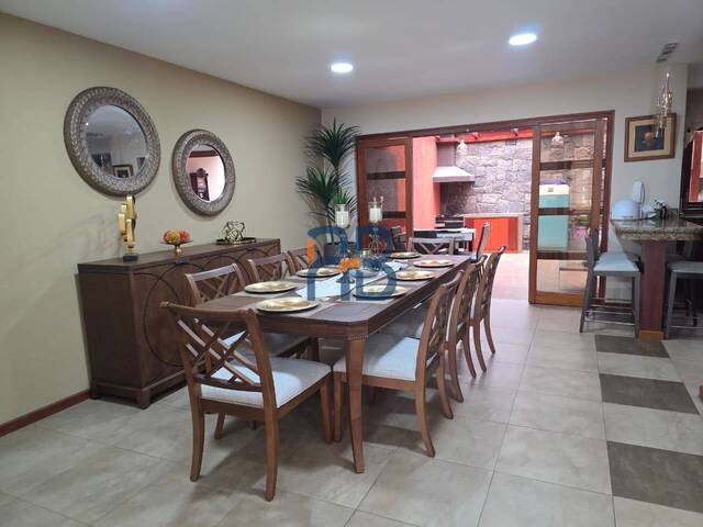 #MJ3322 - Casa para Venta en Cuenca - A