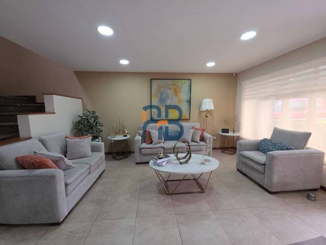 Venta en Rio Sol - Cuenca