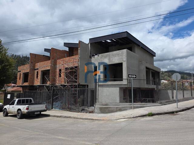 #MJ3323 - Casa para Venta en Cuenca - A