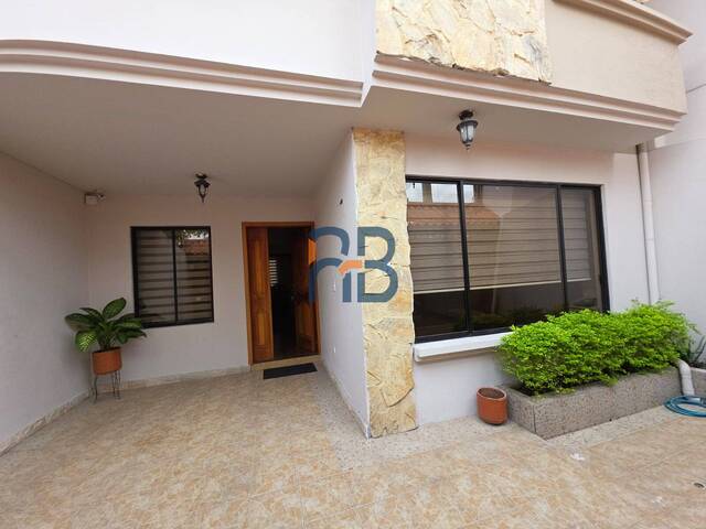 Casa para Venta en Cuenca - 5